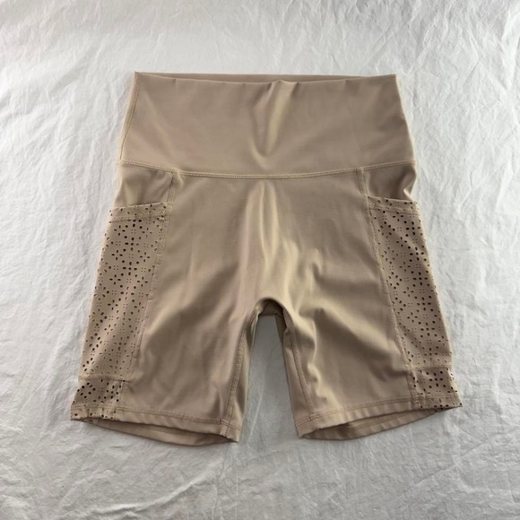 aerie Pants - Aerie Tan Eyelet Pocket Biker Shorts Women's Sz L